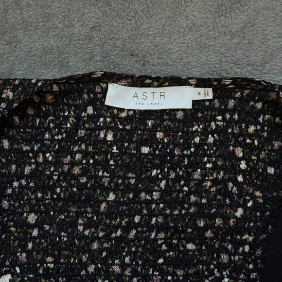 ASTR The Label Victoria Long Sleeve Dress Black Blush Floral Size Medium - Picture 3 of 6